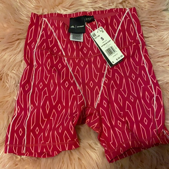 Seller photo, Poshmark